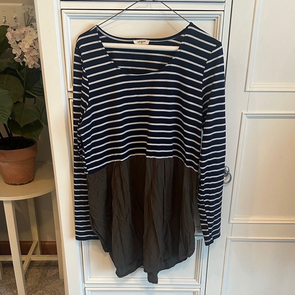 Umgee Navy and Brown Striped Long Sleeve Top